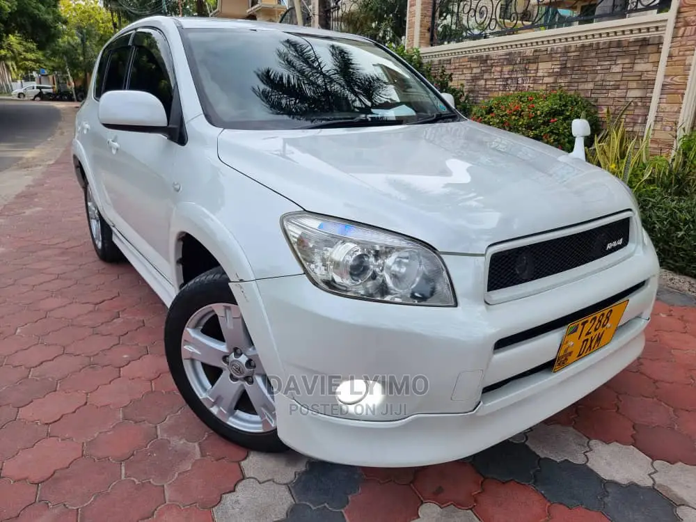 Toyota RAV4 2006 Pearl