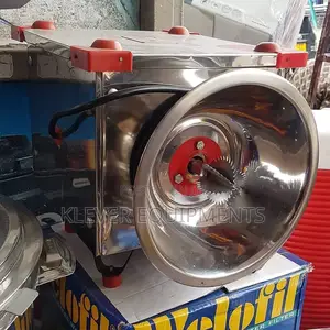 Electric Coconut Scraper