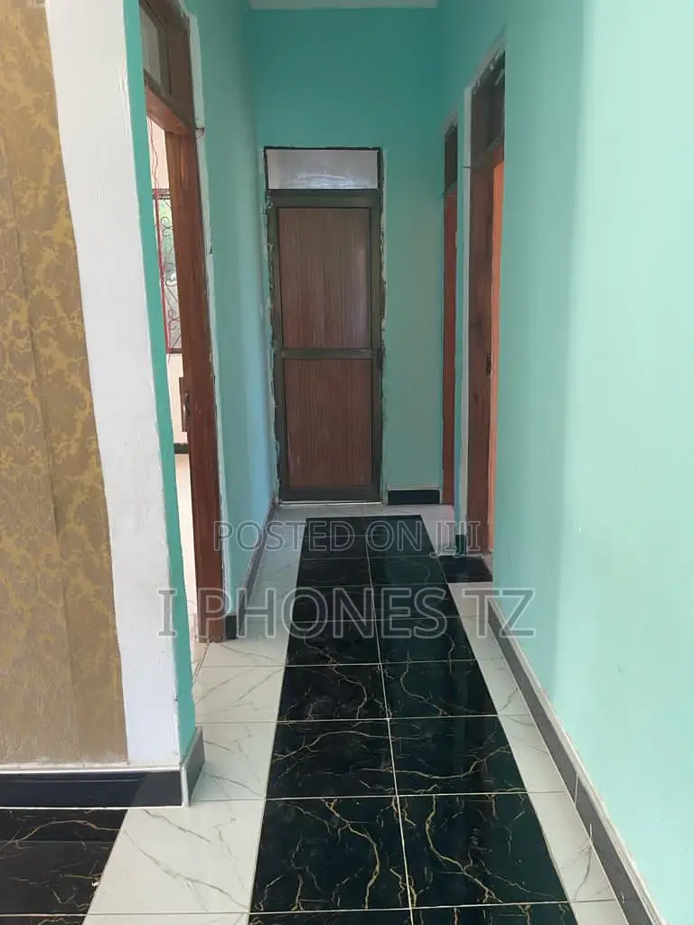 3bdrm Apartment in House for Rent for Rent
