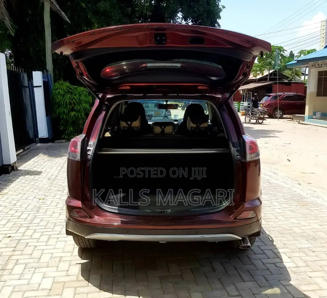 Toyota Harrier 2017 Red