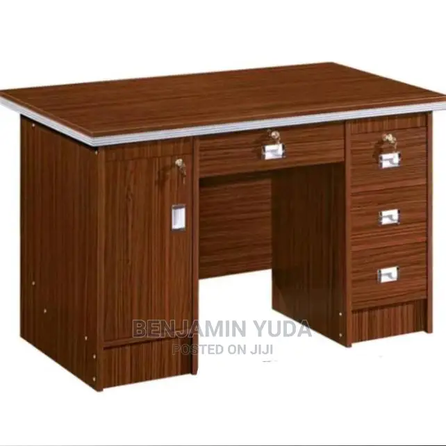 Meza Ya Office