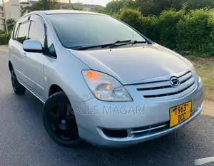 Toyota Corolla Spacio 2003 Silver