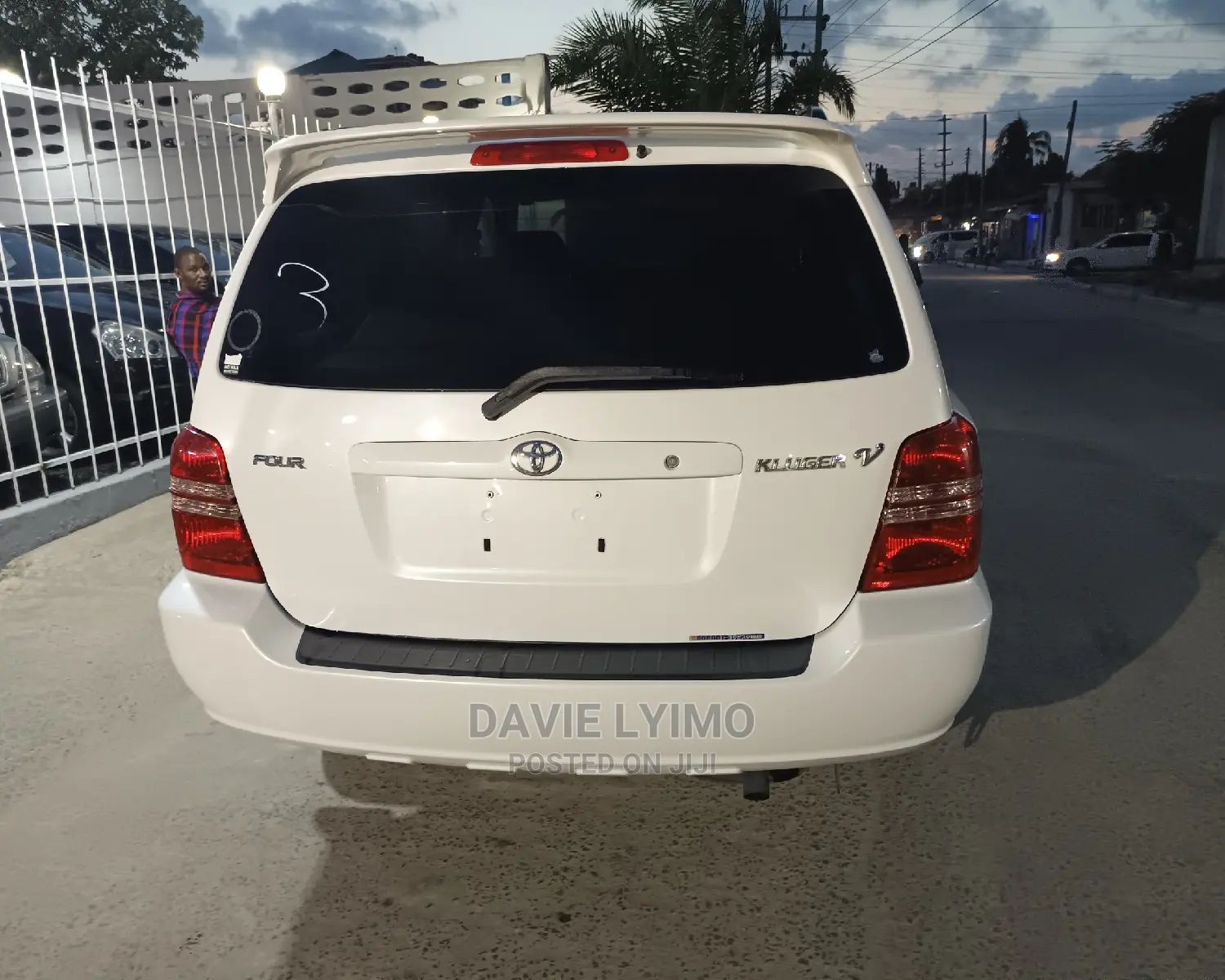 Toyota Kluger 2002 Pearl