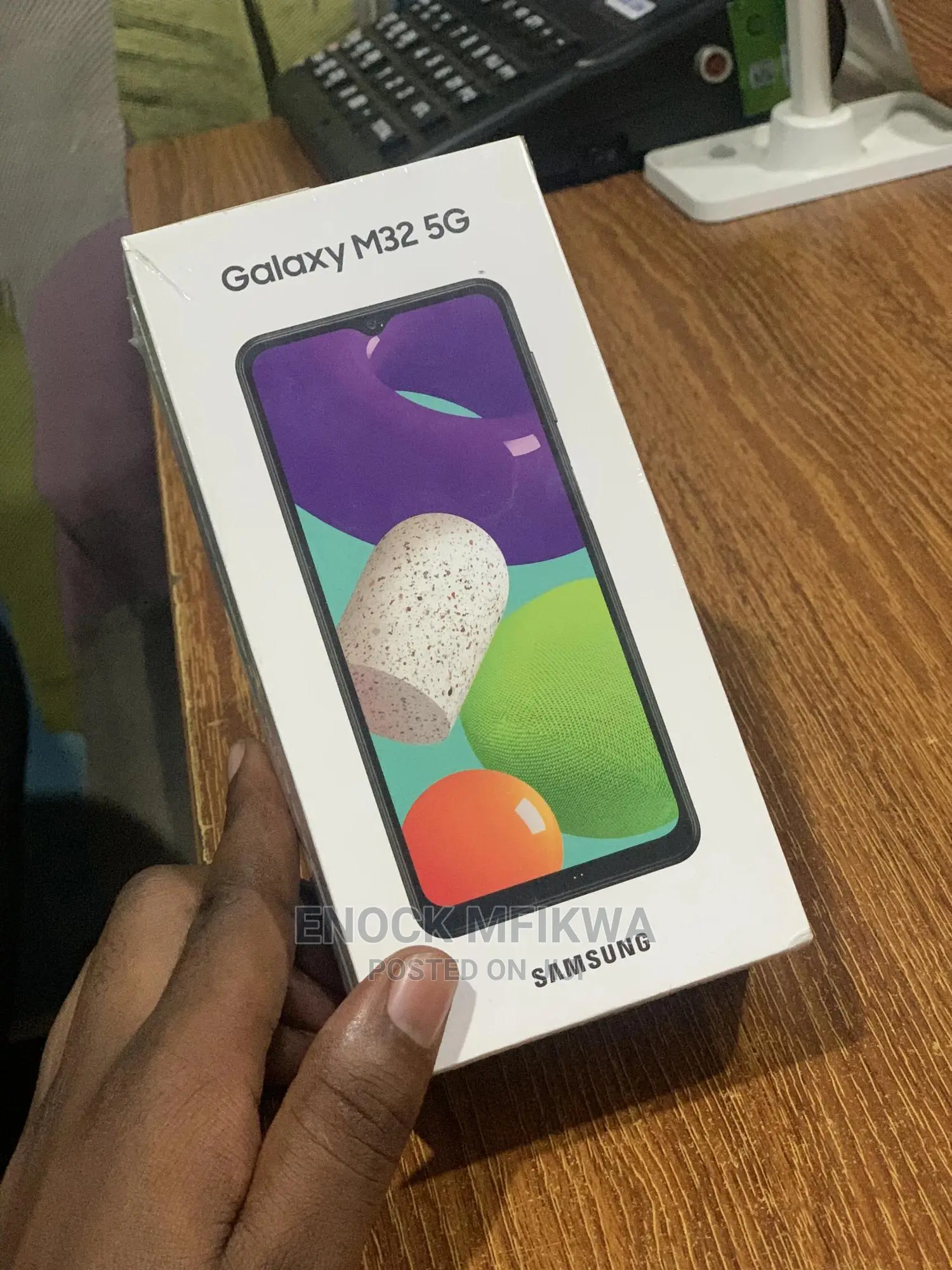 New Samsung Galaxy M32 5G 128 GB Blue