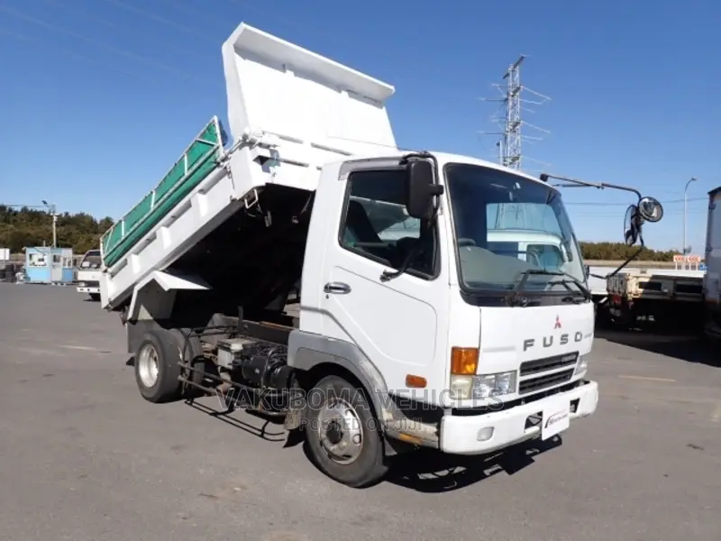 Mitsubishi Fuso Fighter Trucks