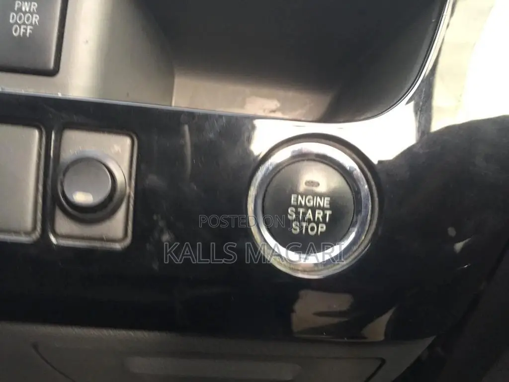 Toyota Noah 2009 Black