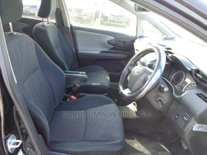 Toyota Wish 2011 Black