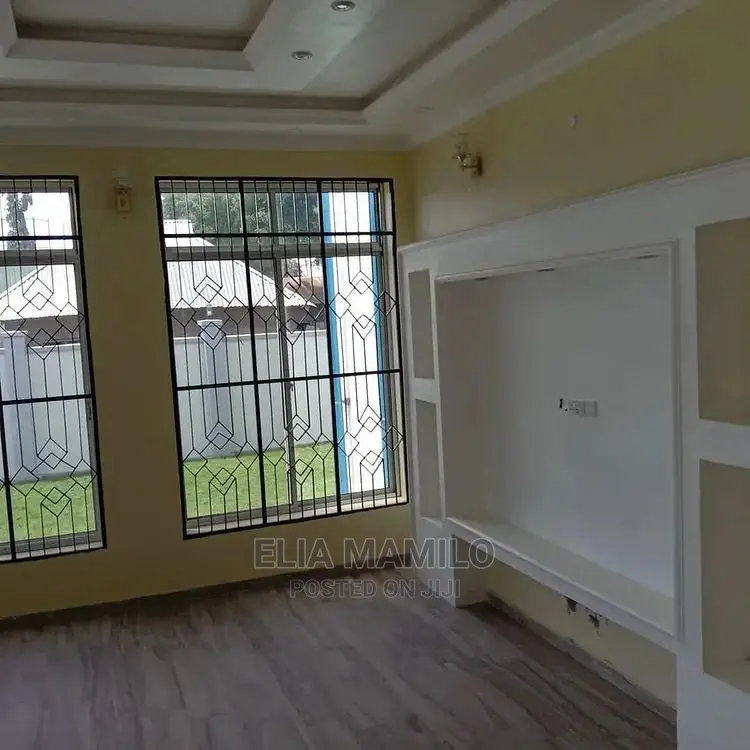 4bdrm House in Kigamboni, Geza for rent