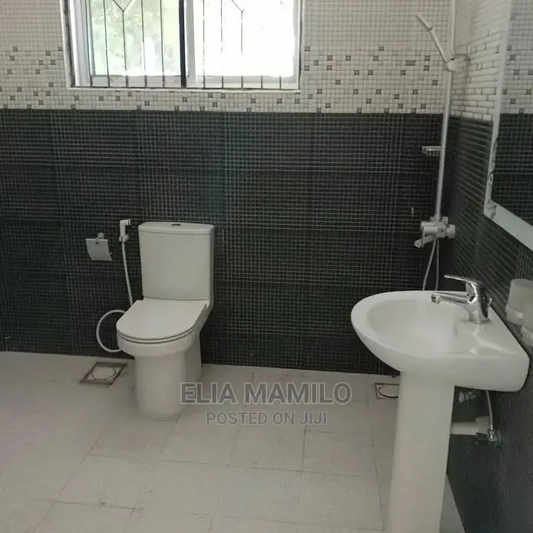 4bdrm House in Kigamboni, Geza for rent