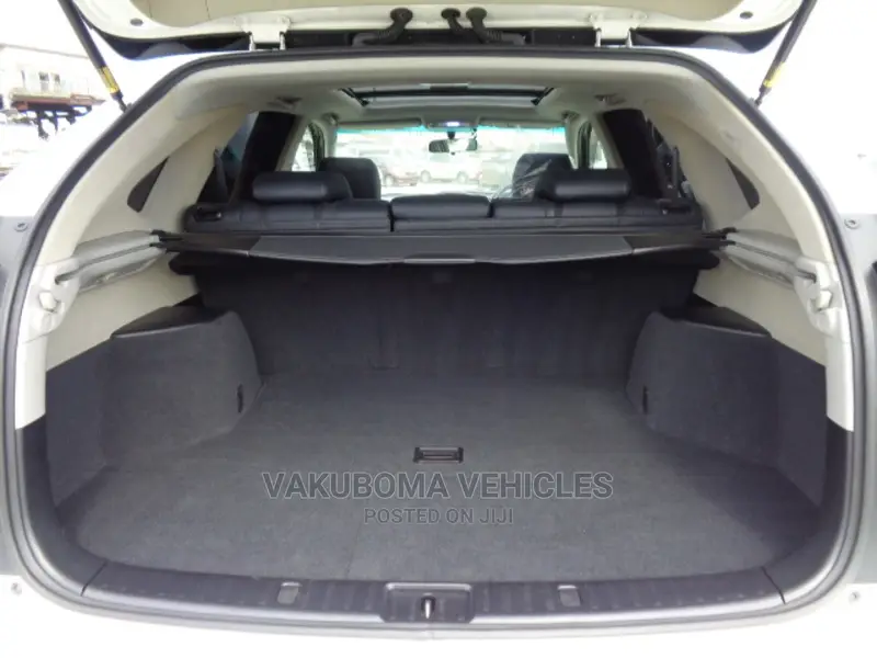 Toyota Harrier 2007 White