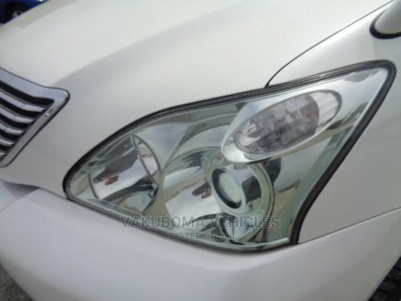Toyota Harrier 2007 White