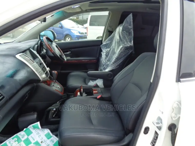 Toyota Harrier 2007 White