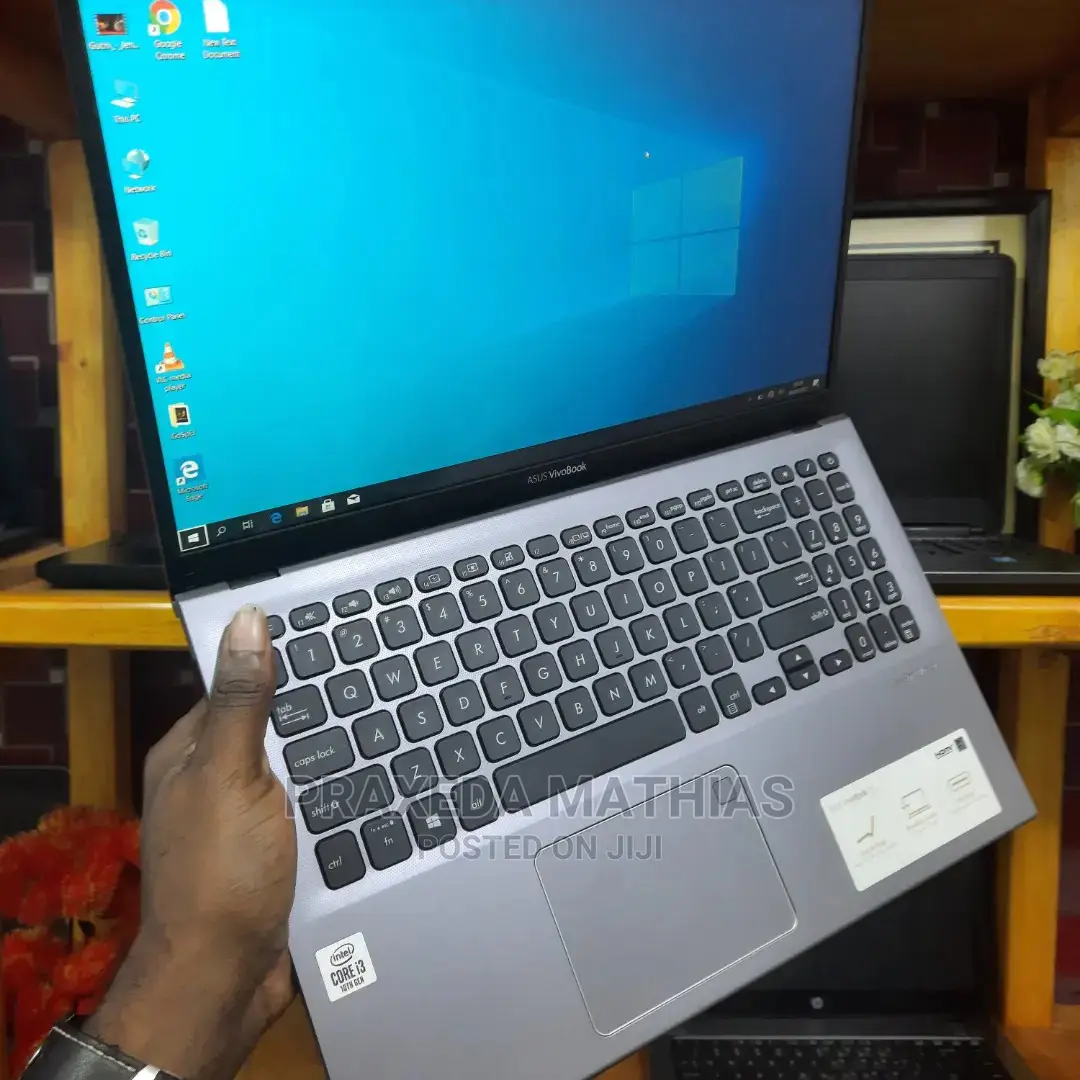 Laptop Asus VivoBook 15 X505BA 8GB Intel Core I3 SSD 256GB