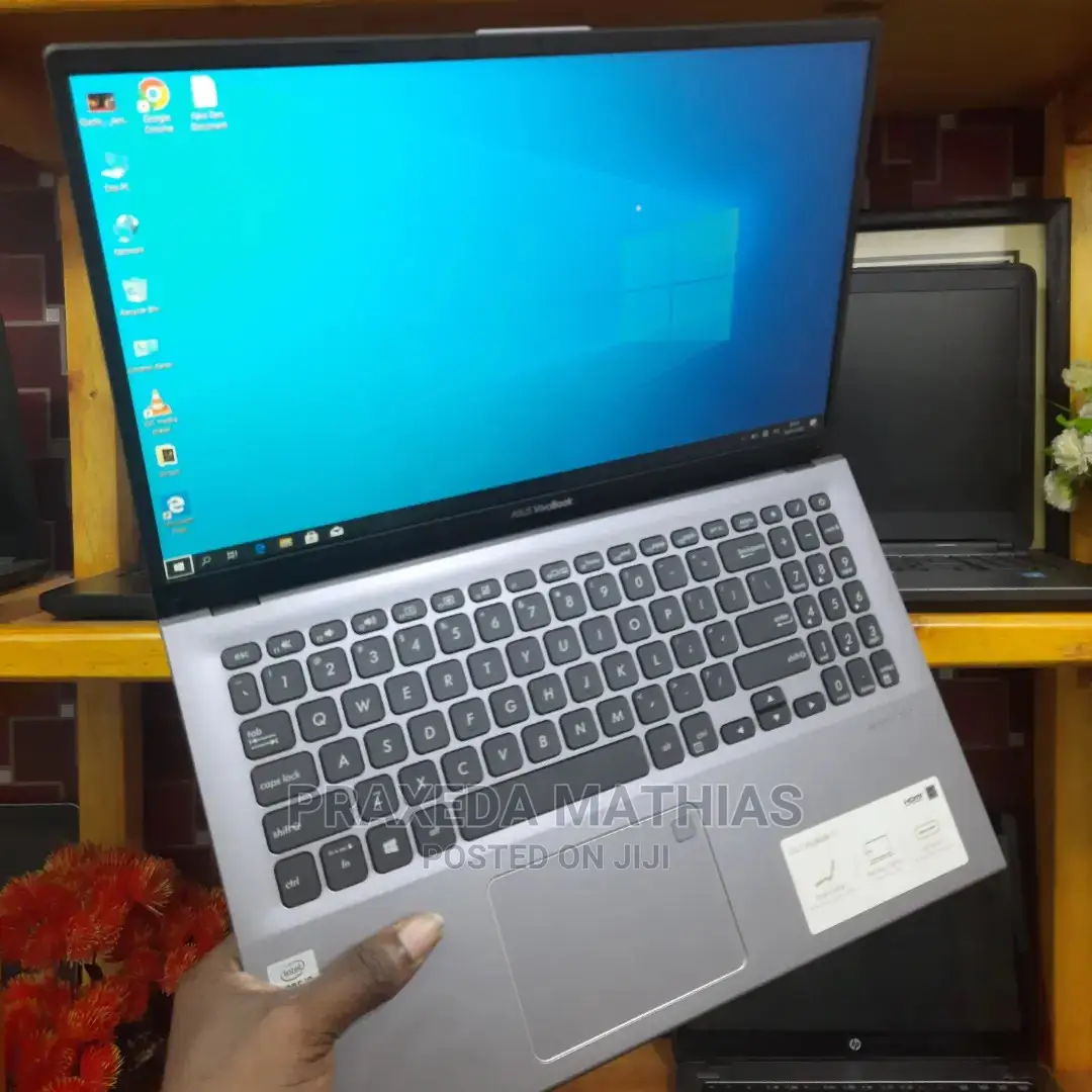 Laptop Asus VivoBook 15 X505BA 8GB Intel Core I3 SSD 256GB