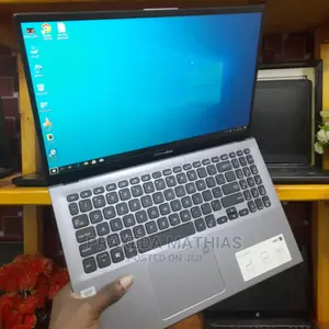 Laptop Asus VivoBook 15 X505BA 8GB Intel Core I3 SSD 256GB