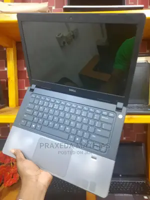 Laptop Dell Inspiron 14 8GB Intel Core I5 HDD 500GB