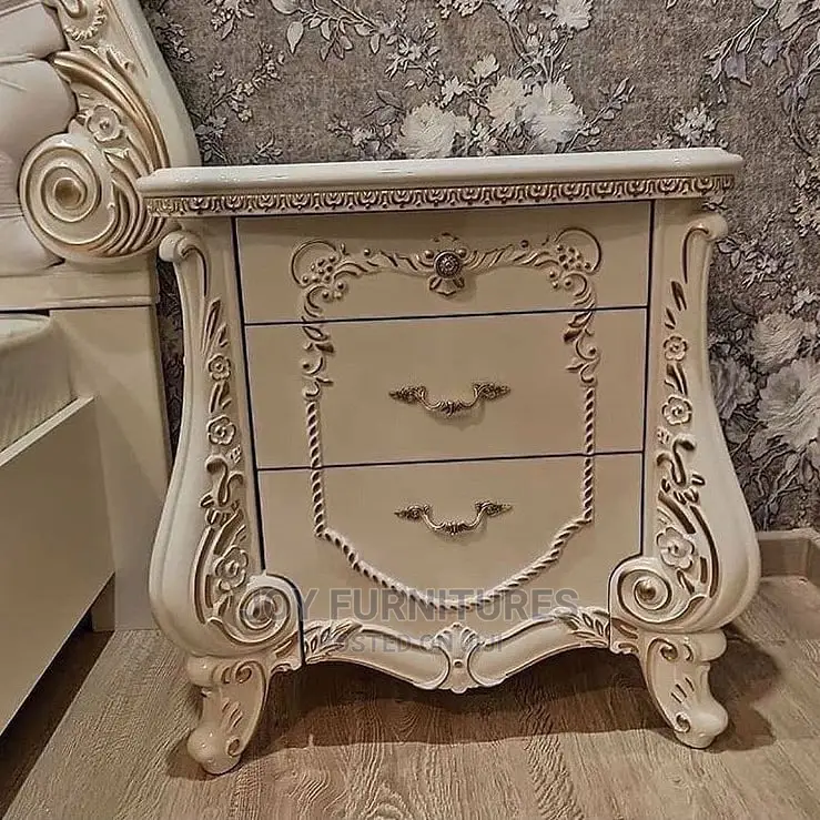 King's Bed Set Design
