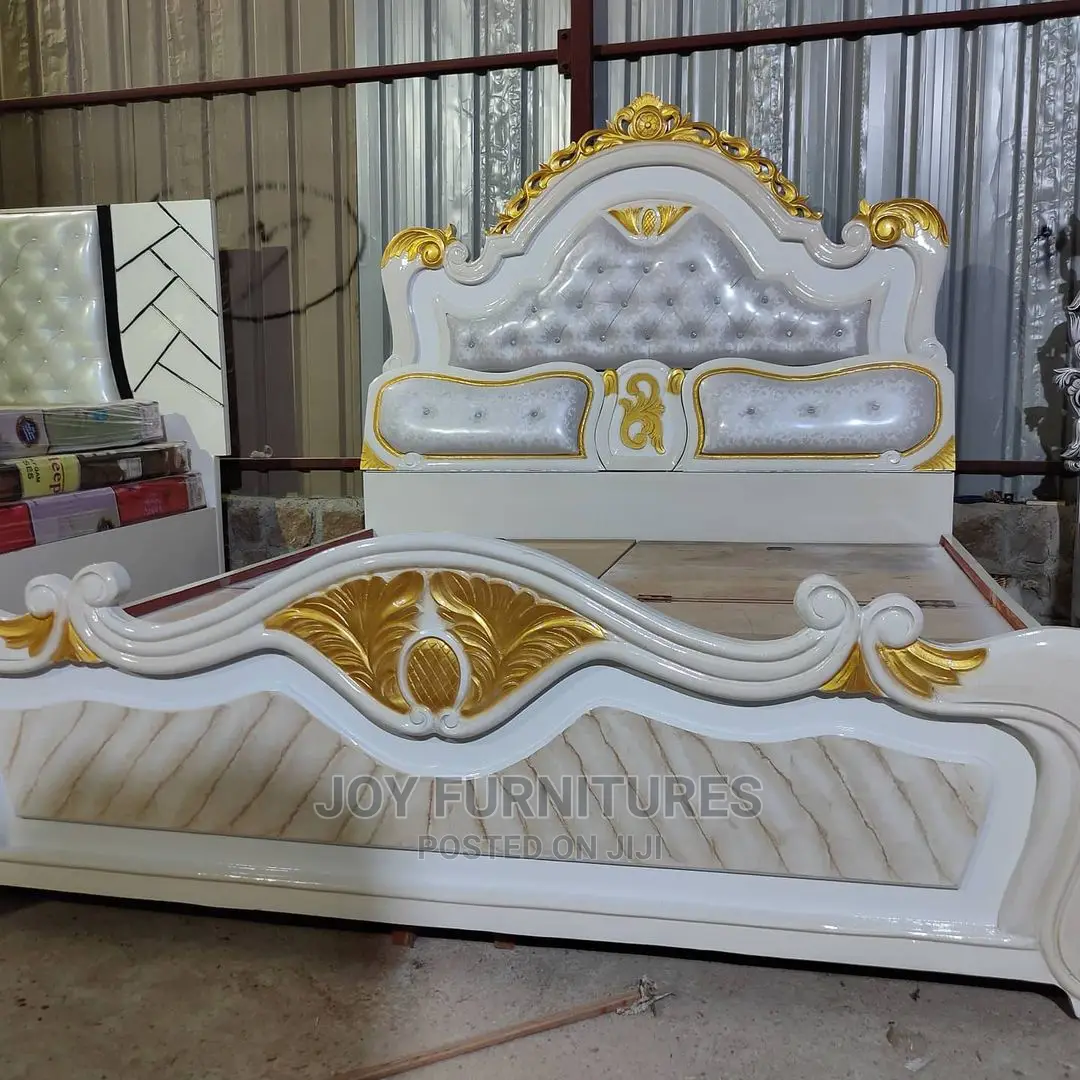 King's Bed Set Design