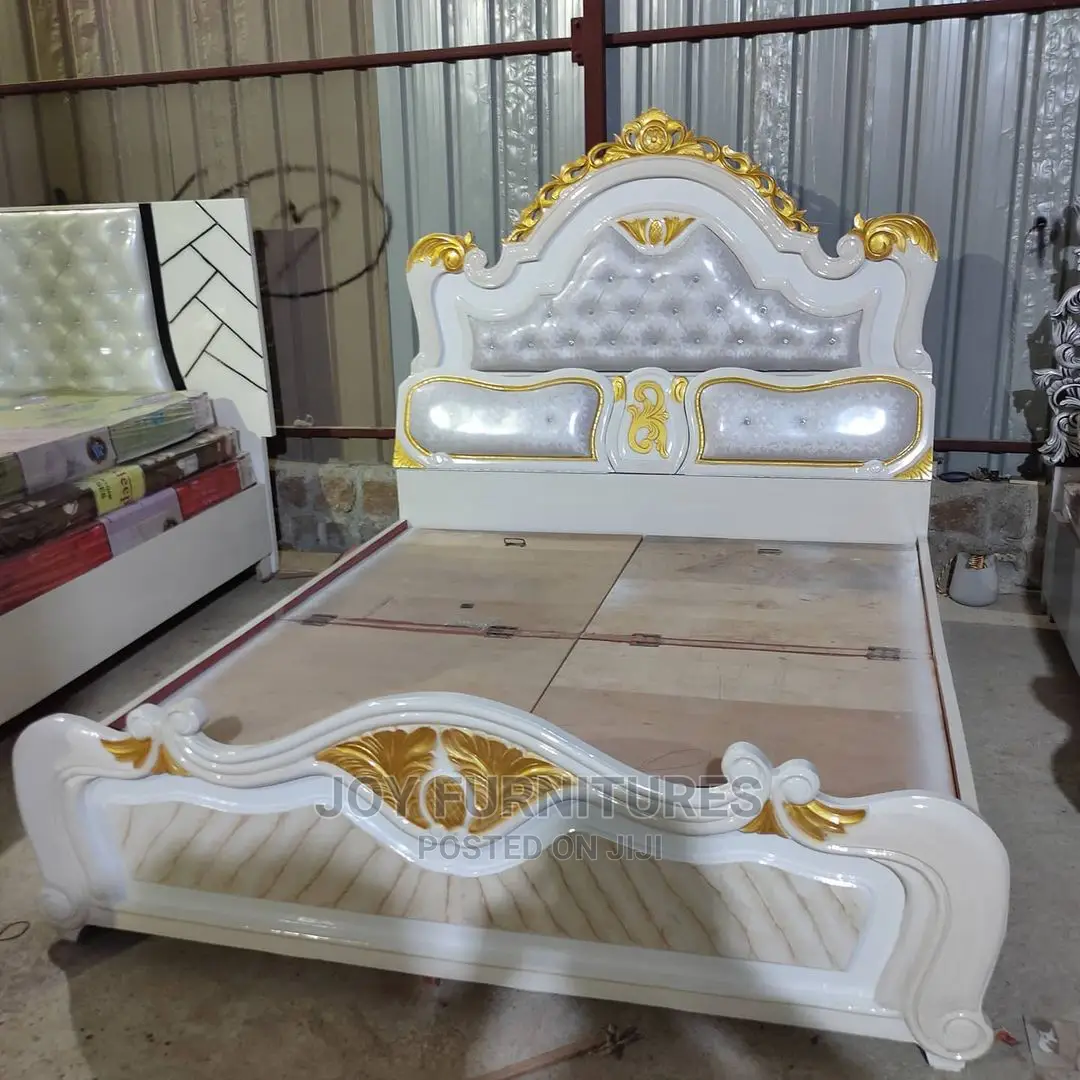 King's Bed Set Design