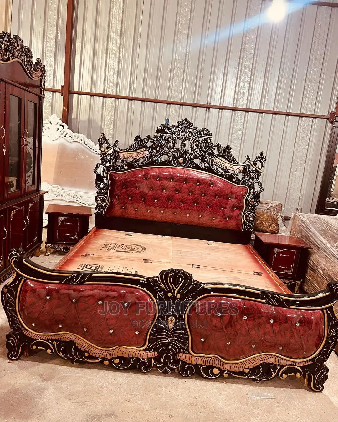 King's Bed Set Design