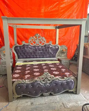 King's Bed