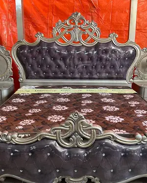King's Bed