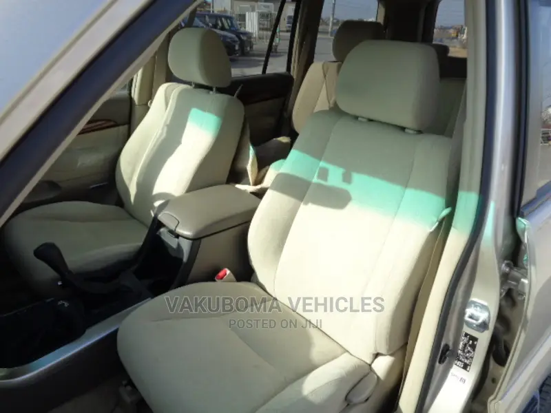 Toyota Land Cruiser Prado 2005 Gold