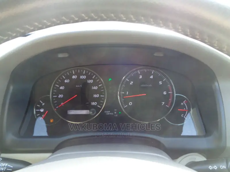 Toyota Land Cruiser Prado 2005 Gold