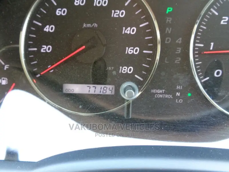 Toyota Land Cruiser Prado 2005 Gold