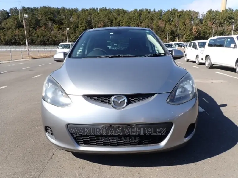 Mazda Demio 2009 Silver