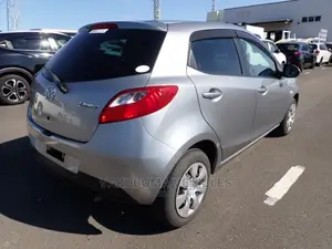 Mazda Demio 2009 Silver