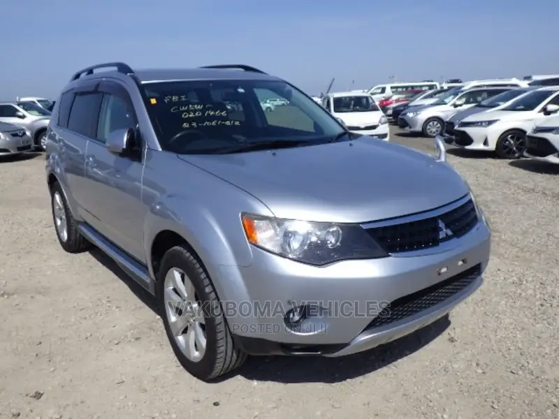 Mitsubishi Outlander 2011 Silver