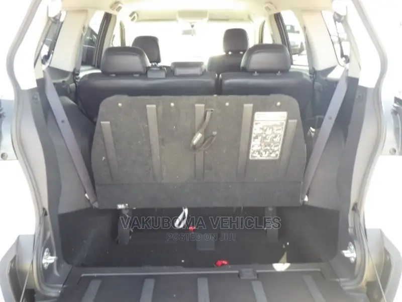 Mitsubishi Outlander 2011 Silver