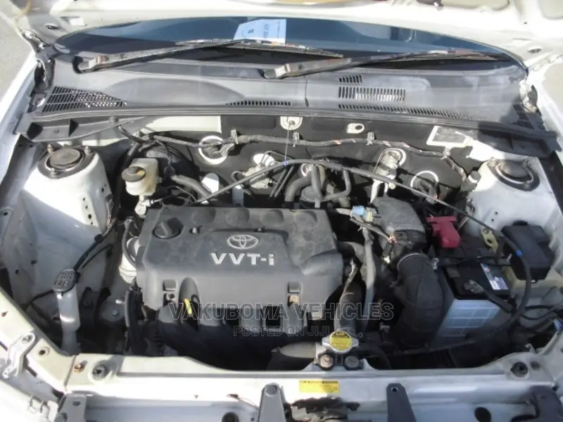 Toyota Probox 2004 Pearl