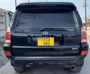 Toyota Hilux Surf 2007 Black