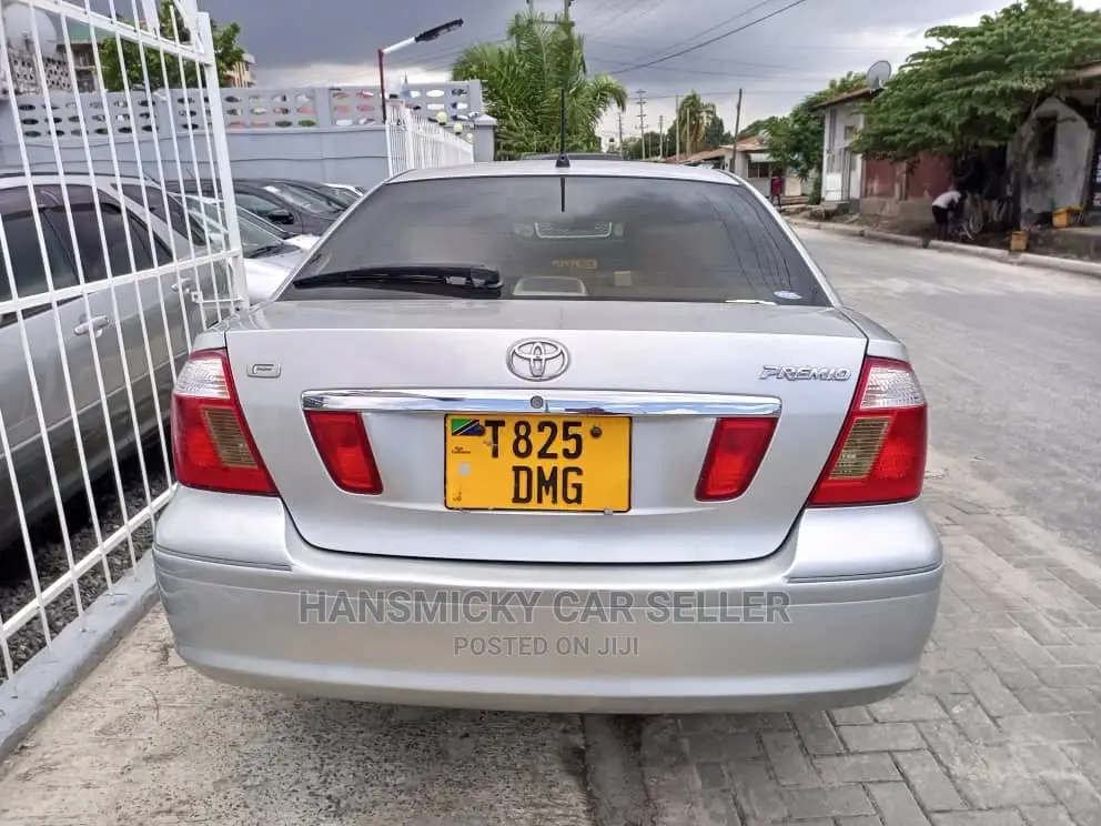 Toyota Premio 2002 Silver