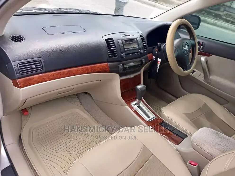Toyota Premio 2002 Silver