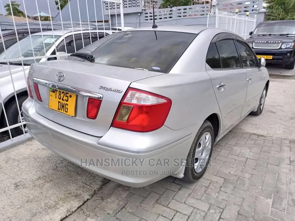 Toyota Premio 2002 Silver