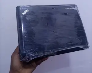 Laptop Lenovo ThinkPad X131e 4GB Intel Core 2 Duo HDD 320GB