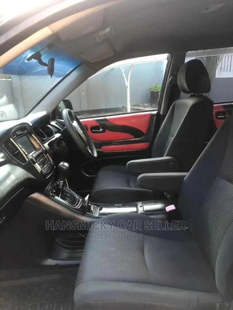 Toyota Kluger 2004 Black