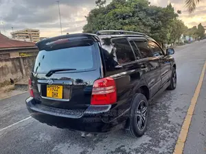 Toyota Kluger 2001 Black