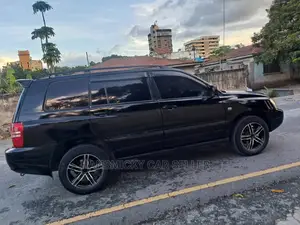 Toyota Kluger 2001 Black