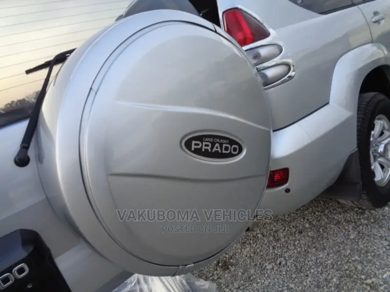Toyota Land Cruiser Prado 2005 Silver
