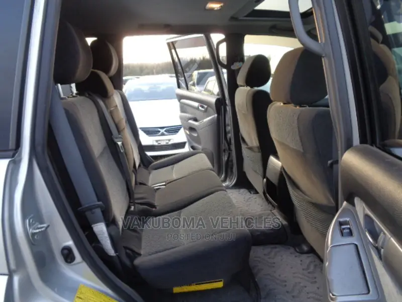 Toyota Land Cruiser Prado 2005 Silver