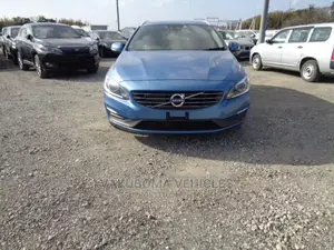 Volvo V60 2015 Blue