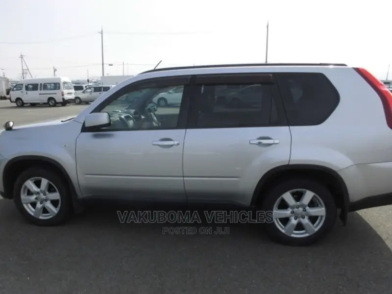 Nissan X-Trail 2009 Silver