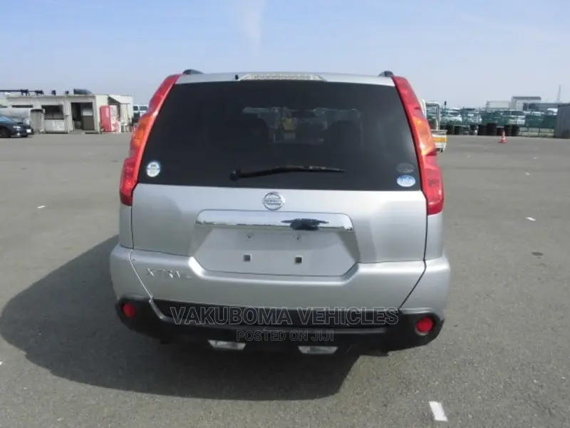 Nissan X-Trail 2009 Silver