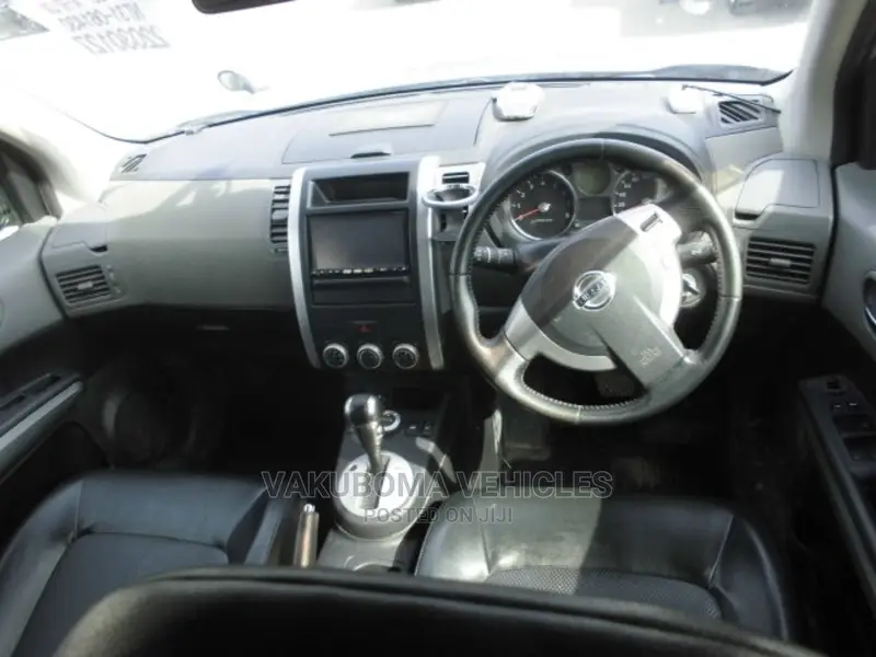 Nissan X-Trail 2009 Silver