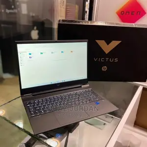 New Laptop HP 14z 16GB Intel Core I7 SSD 512GB