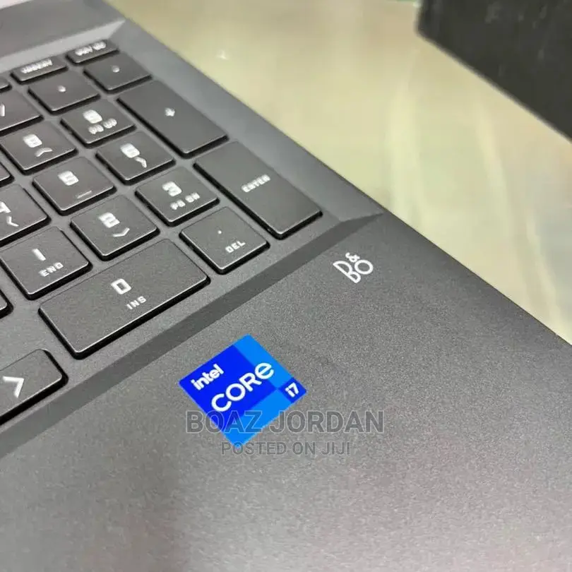 New Laptop HP 14z 16GB Intel Core I7 SSD 512GB